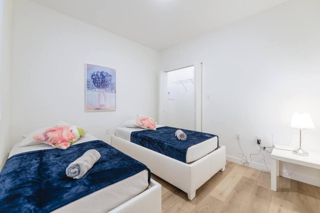 Amazing Town House 15 Min From The Beach Wfree Parking Villa Miami Exterior photo